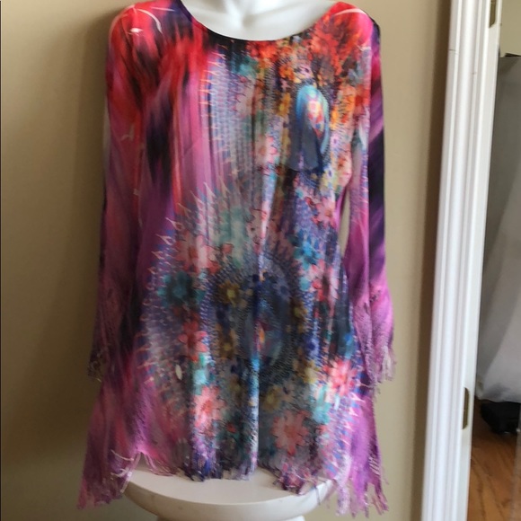 Harlow Zee Tops - NWOT Beautiful Sheer Top - Harlow Zee - Size S